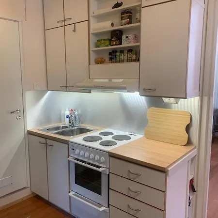 House Flat In Rekola 33m2 דירה